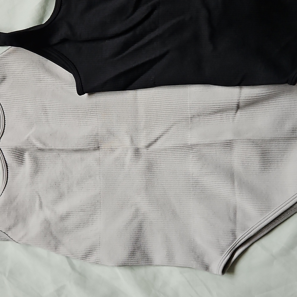 QQQ Black and Gray Bodysuit Set, Size L - Picture 4 of 8